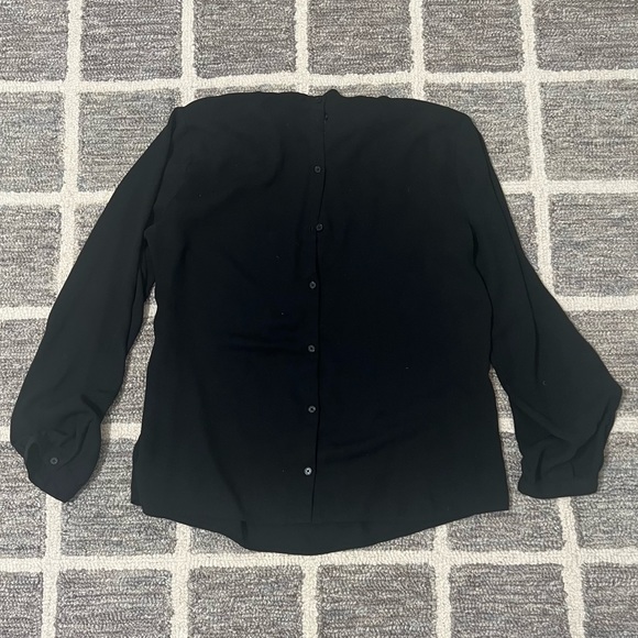 EXPRESS - size large black button back blouse - Picture 2 of 3